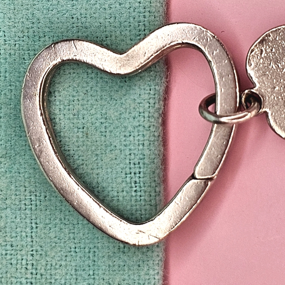 💖 Tiffany & Co. Sterling Silver 925 Heart Key Ring & Vintage Heart Charm 💖 - Picture 6 of 13